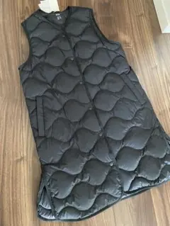 新品未使用タグ付き ユニクロ ウルトラライトダウン ロングベスト サイズS