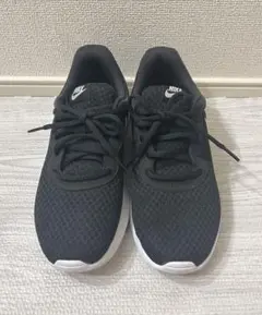 Nike ブラックスニーカー