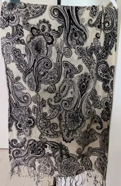 TOPKAPI ペイズリー柄ストール