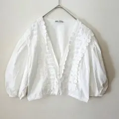 ZARA ザラ　刺繍＆レース　ボリューム袖クロップドブラウス　羽織り　白　L