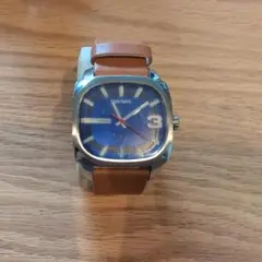 DIESEL スクエア型時計 ブルー