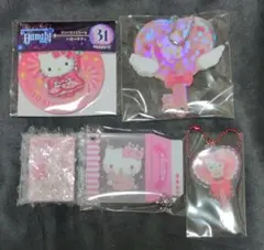 サンリオ　キティ　アクリルキーホルダー他