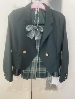 ダークグリーン フォーマルスーツ セット　卒業式　子供XSサイズ