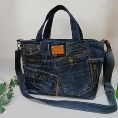 リメイクデニム　トートバッグ　ファスナー開閉蓋　2Way　ショルダー紐付き