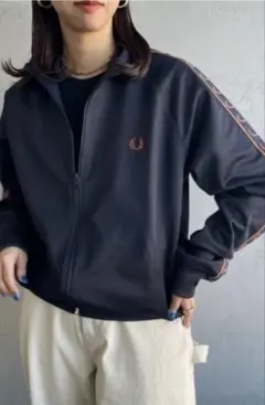 FRED PERRY Contrast Tape Track Jacketのサムネイル