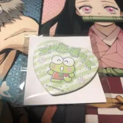 サンリオ　ハート缶バッジ 　けろけろけろっぴ