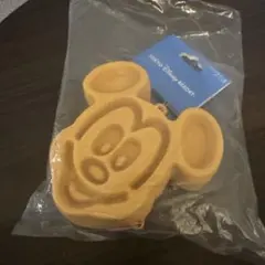 ディズニー　バッグチャーム　ミッキー　ワッフル　キーホルダー　シリコンケース
