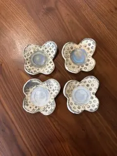 伊集院真理子さん　花型陶器　　小皿4枚セット