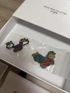 ARTIST-MADE COLLECTION BY BTS ピンバッジのサムネイル