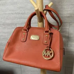 Michael Kors オレンジ ハンドバッグ