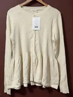 クラシカルエルフ　リブフリルペプラムカーデトップス　アイボリー　XL