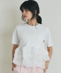 新品　今季　ノスタルジア　ストーンペプラムフリルTシャツ　ホワイトのサムネイル