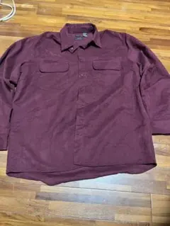 バーガンディ シャツ