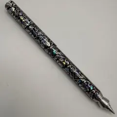 Item thumbnail for item fcd1de13-af4a-4be7-aae1-27807c2ea3fe