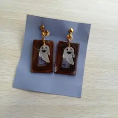 4.　べっ甲風　おばけのイヤリング　ハロウィン　ハンドメイド
