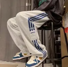 スエットパンツ大