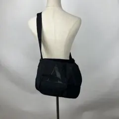 ARMANI EXCHANGE AX ロゴ ショルダーバッグ ブラック