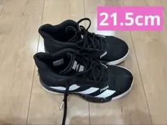 adidas バスケットボールシューズ ブラック/ホワイト 21.5センチのサムネイル