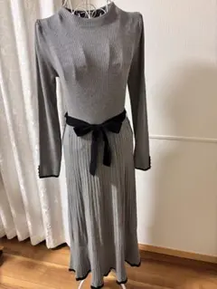 ミッシュマッシュ　ニットワンピース　グレー　リボン