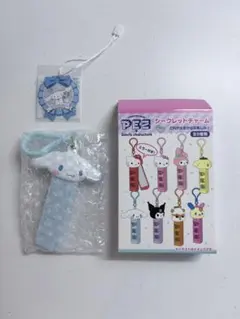 サンリオ PEZ シークレットチャーム ミラー シナモロール シナモン