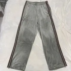 adidas ベロア トラックパンツ