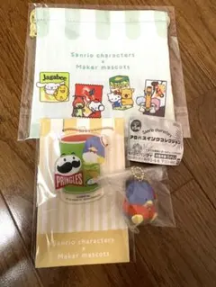 ファミマサンリオアクリルチャーム 第2弾 タキシードサム