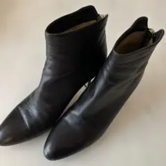 Item thumbnail for item 0cf4544f-a79a-49ab-9846-5440bd230c16