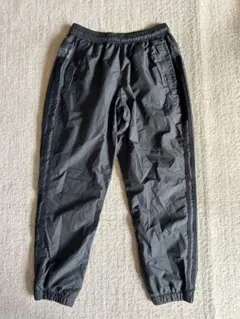adidas トレーニングウェア 黒 ジャージパンツ　S