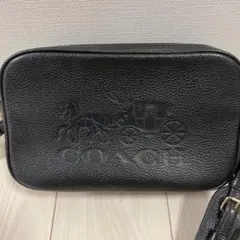 美品　COACH カメラバッグ シボ革 馬車ロゴ レザー