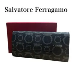 サルヴァトーレフェラガモ Salvatore Ferragamo 長財布 レザーのサムネイル