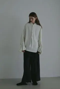 ETRE TOKYO 長袖シャツ ブラウス ホワイトのサムネイル