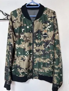 FCRB リバーシブルジャケット