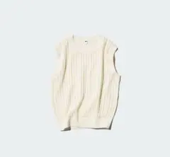 【本日まで】UNIQLO ホワイト　ニットベスト　M