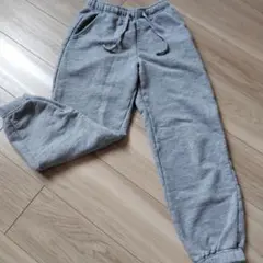 GU　グレー　レディース　スウェット　М　ジーユー　ルームウェア　部屋着　公園