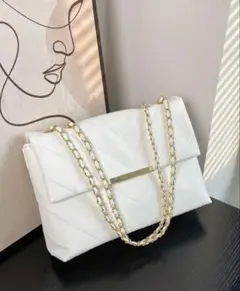 SHEIN ホワイトキルティングチェーンバッグ