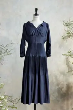 her lip to♡Pleated Open Shirt Dress