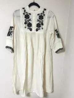 Item thumbnail for item ed7784e4-bb38-4602-abee-af46af29c43c