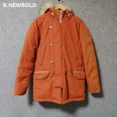 R.NEWBOLD オレンジ ラクーンファーフード付き ダウンジャケットのサムネイル