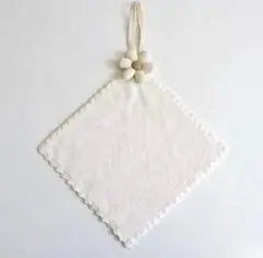フラワーふわふわタオル ホワイト お名前刺繍