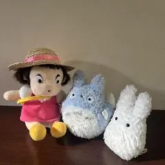 ジブリ　トトロと女の子のぬいぐるみセット