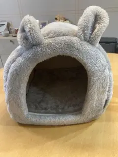 Item thumbnail for item ca7f4b97-b78d-489f-8a02-37873f09f5d4