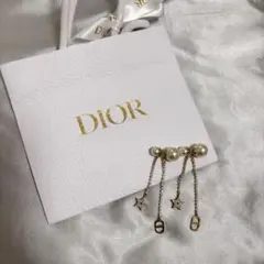 ディオール 星型ピアス