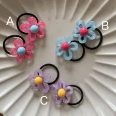 カラフル花ヘアゴム2本セット　キッズ　ベビー　レジン