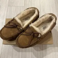 【値下げ】UGG フラットシューズ　ブラウン モカシン