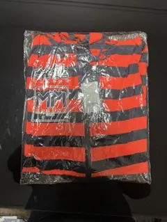 Item thumbnail for item 45f80885-e760-4395-8bff-19dffc097bca