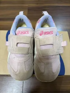 ASICS ピンク スニーカー ベルクロ