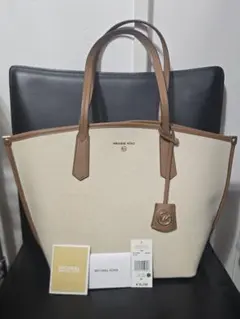 【新品】MICHAEL KORS トートバッグ キャンバストートのサムネイル