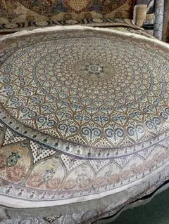 ペルシャ、イラン、シルクラウンドラグ/サイズ：200cm…. .77m。