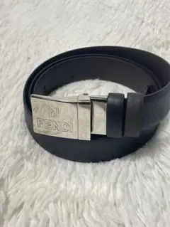 FENDI フェンディ 本革 イタリア製 レザー FF ベルト ブラック 黒色