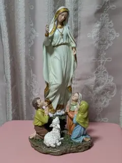 ♦輸入品♦キリスト教美術 ファティマの聖母 像 彫刻 彫像 高さ約 30cm